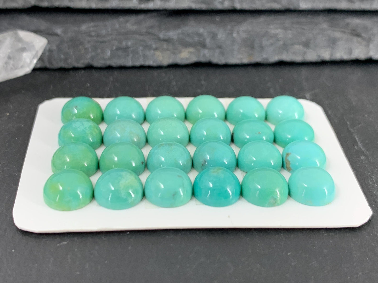 Turquoise round 8mm cabochon - Calibrated cabochons