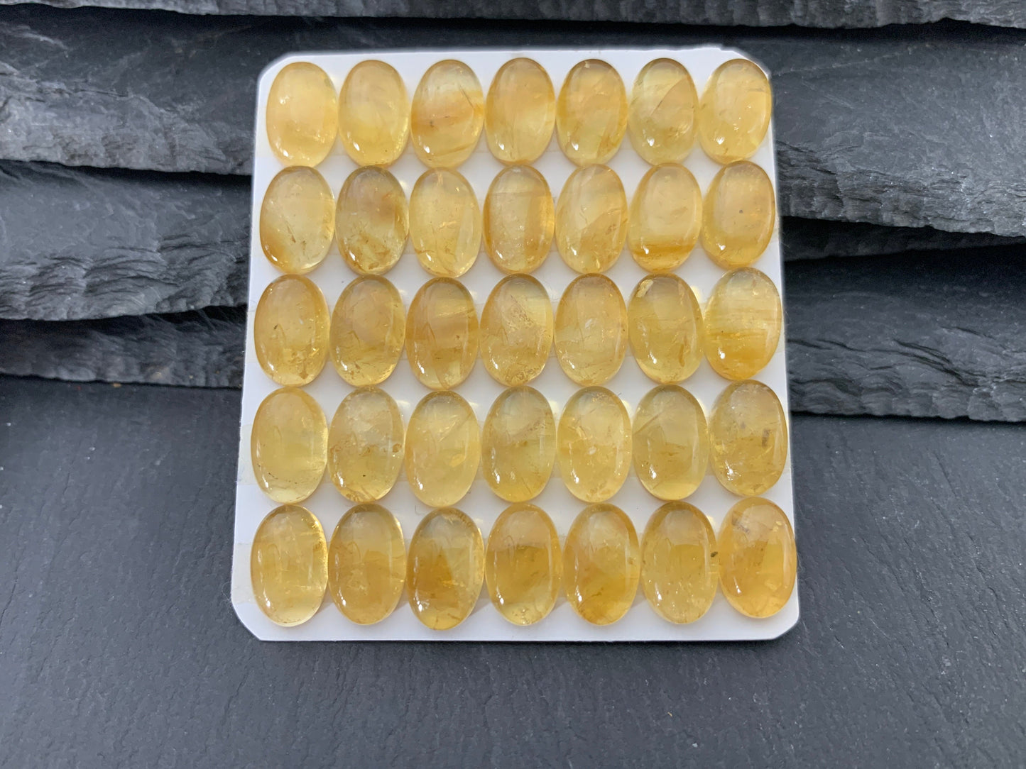 Citrine oval 8x12mm cabochon - Calibrated cabochons