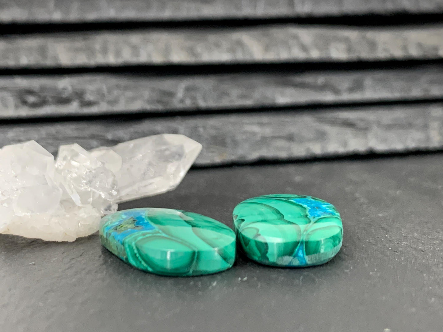 Malachite Chrysocolla oval 14x24x4mm cabochon pair