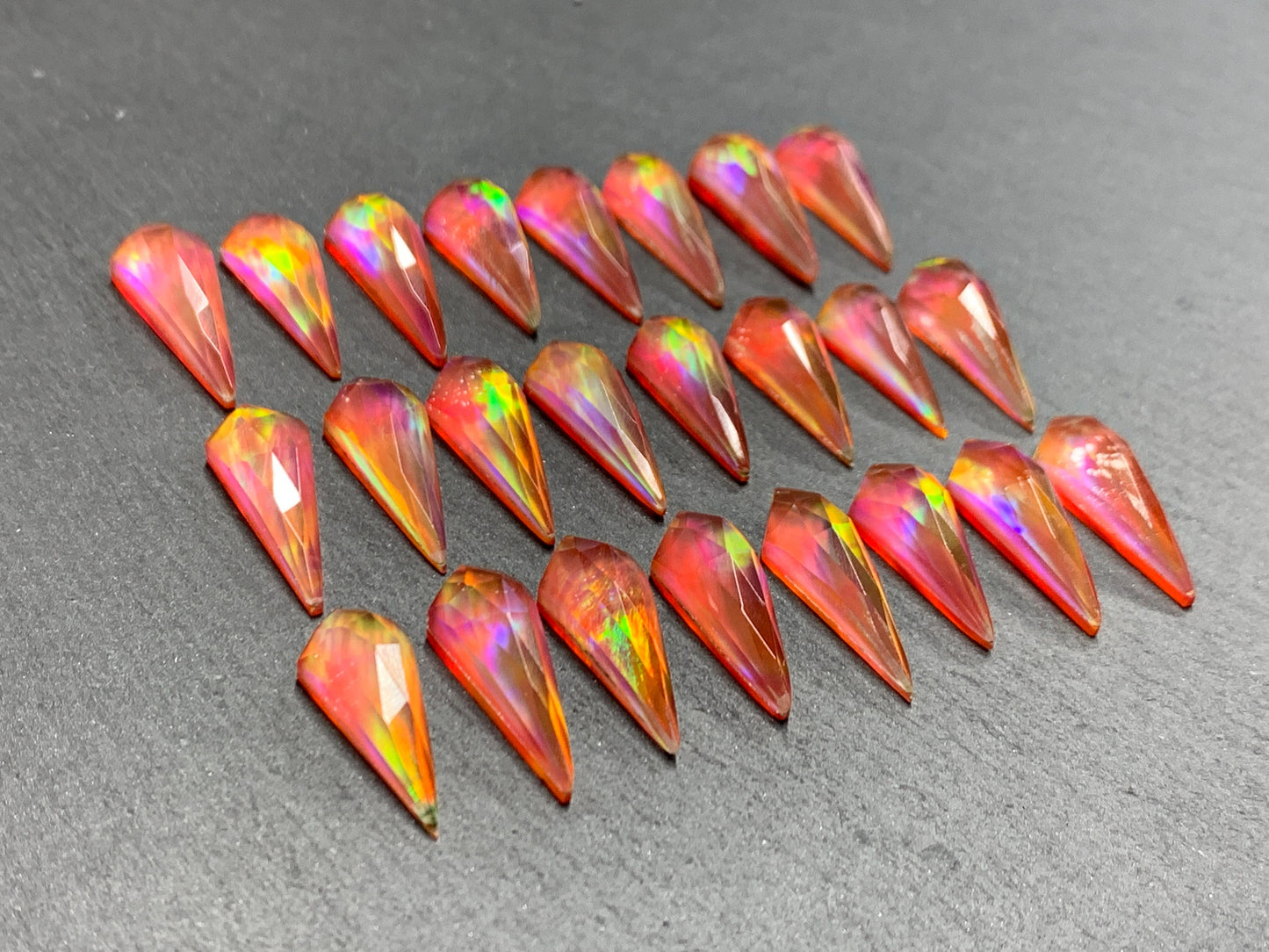 Faceted Aurora Opal kite 8x20mm cabochon - Doublet cabochons