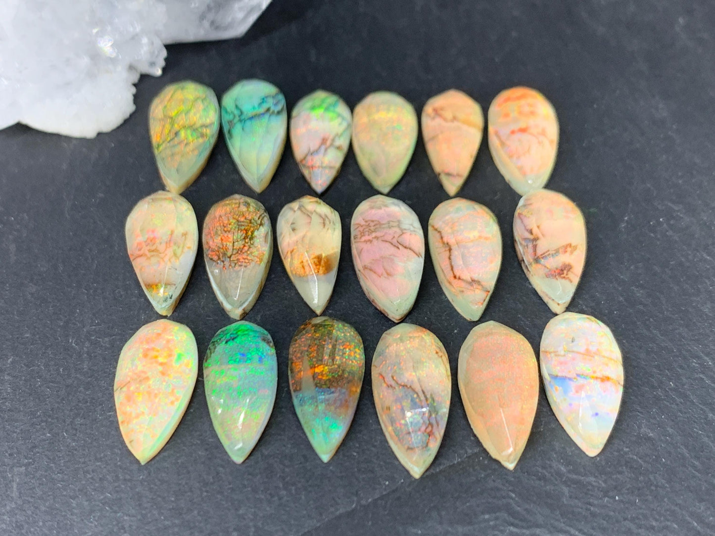 Faceted Monarch Opal pear 7x15mm cabochons - Doublet cabochons