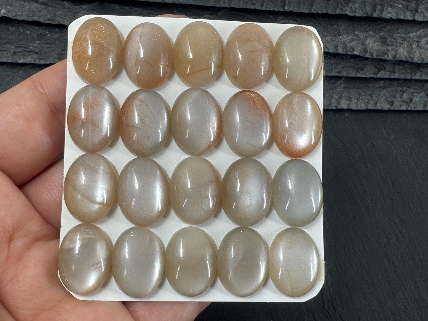 Gold Sunstone oval 12x16mm cabochon - Calibrated cabochons