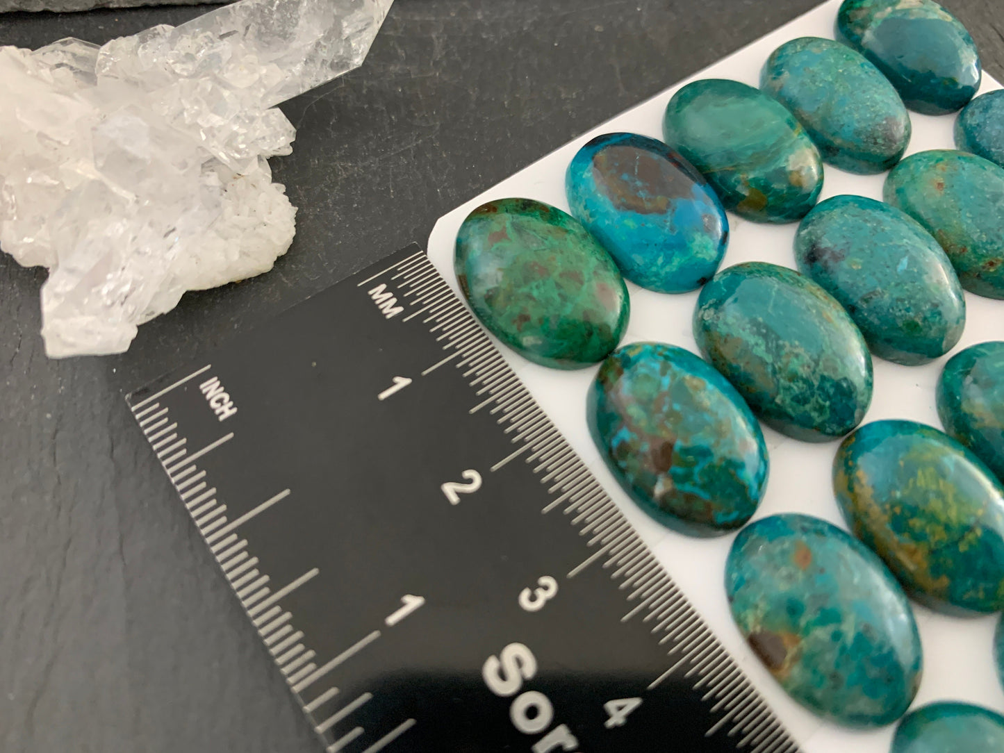 Chrysocolla oval 13x18mm cabochon - Calibrated cabochons