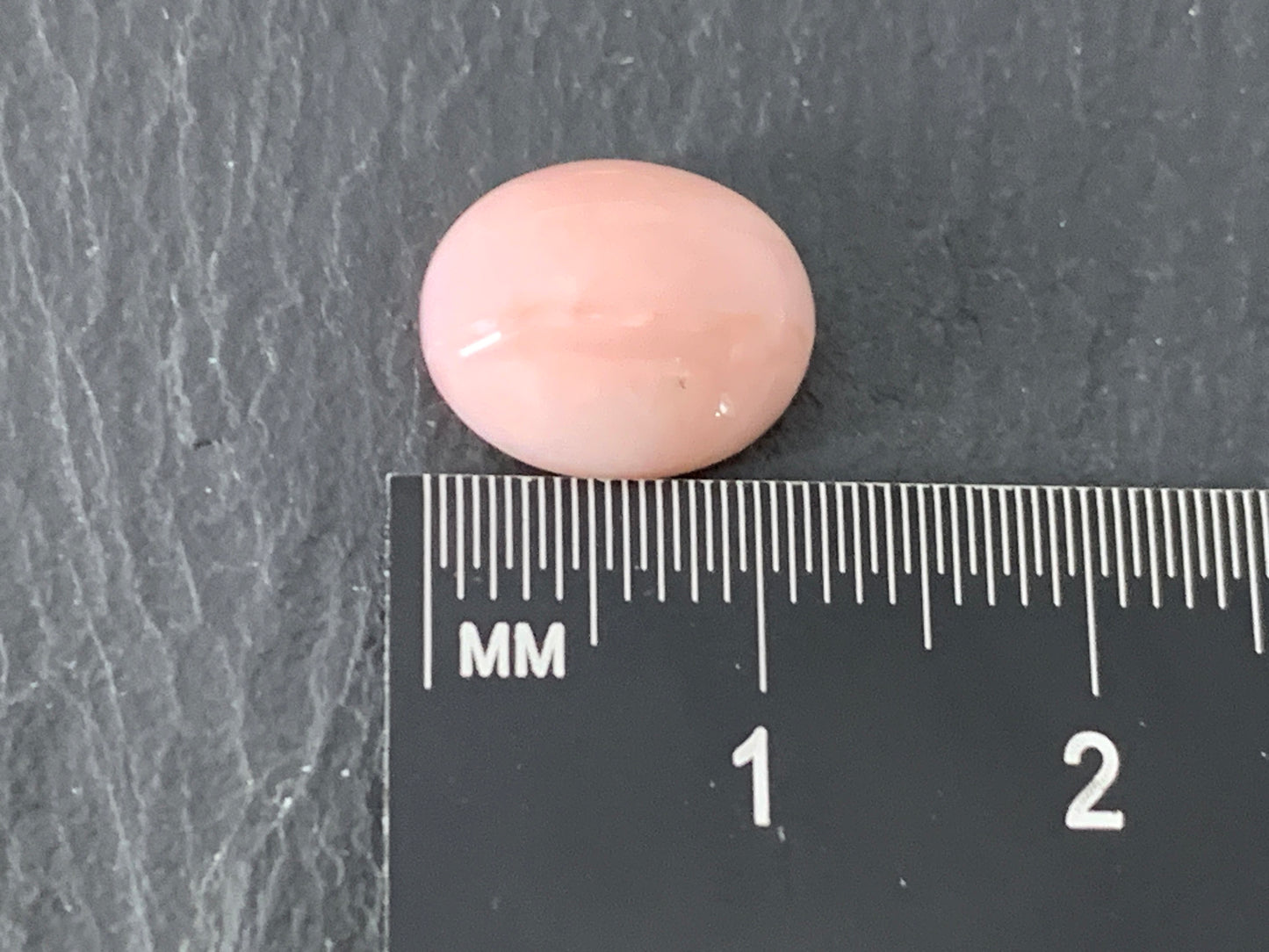 Pink Opal oval 10x12mm cabochon - Calibrated cabochons