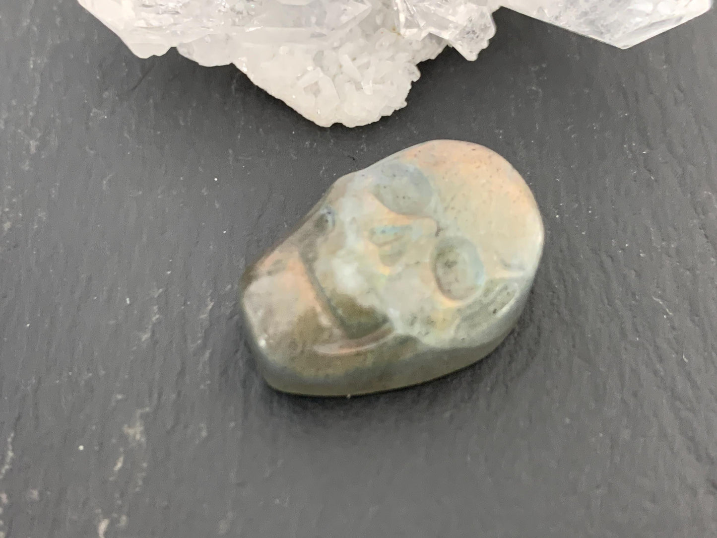 Labradorite Skull Cabochon 14x20mm, Labradorite Skull, Natural Gemstone, Halloween Jewelry, Handcrafted Accessory