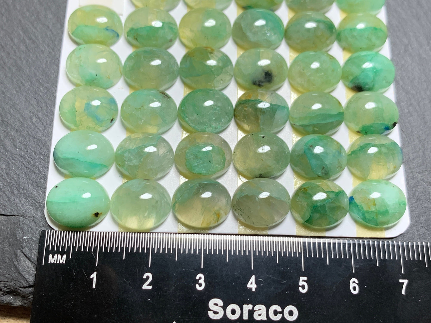 Chrysocolla Quartz oval 10x12mm cabochon - Calibrated cabochons