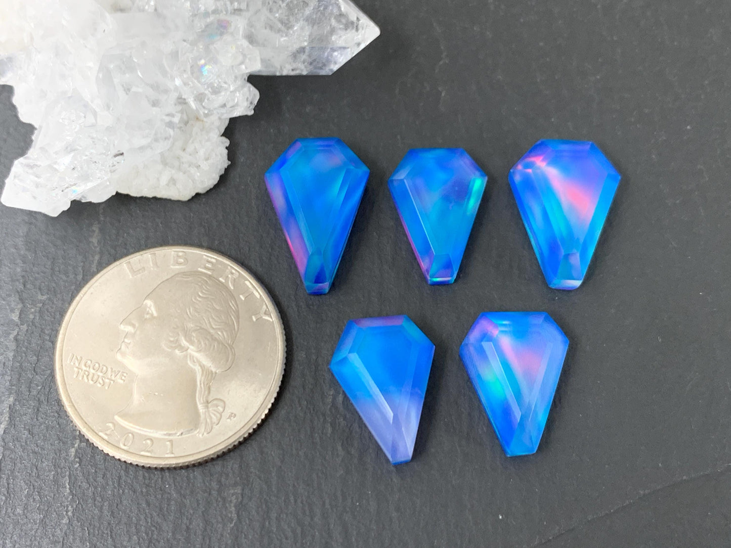 Faceted Aurora Opal coffin 15-17mm long cabochon - Doublet cabochons