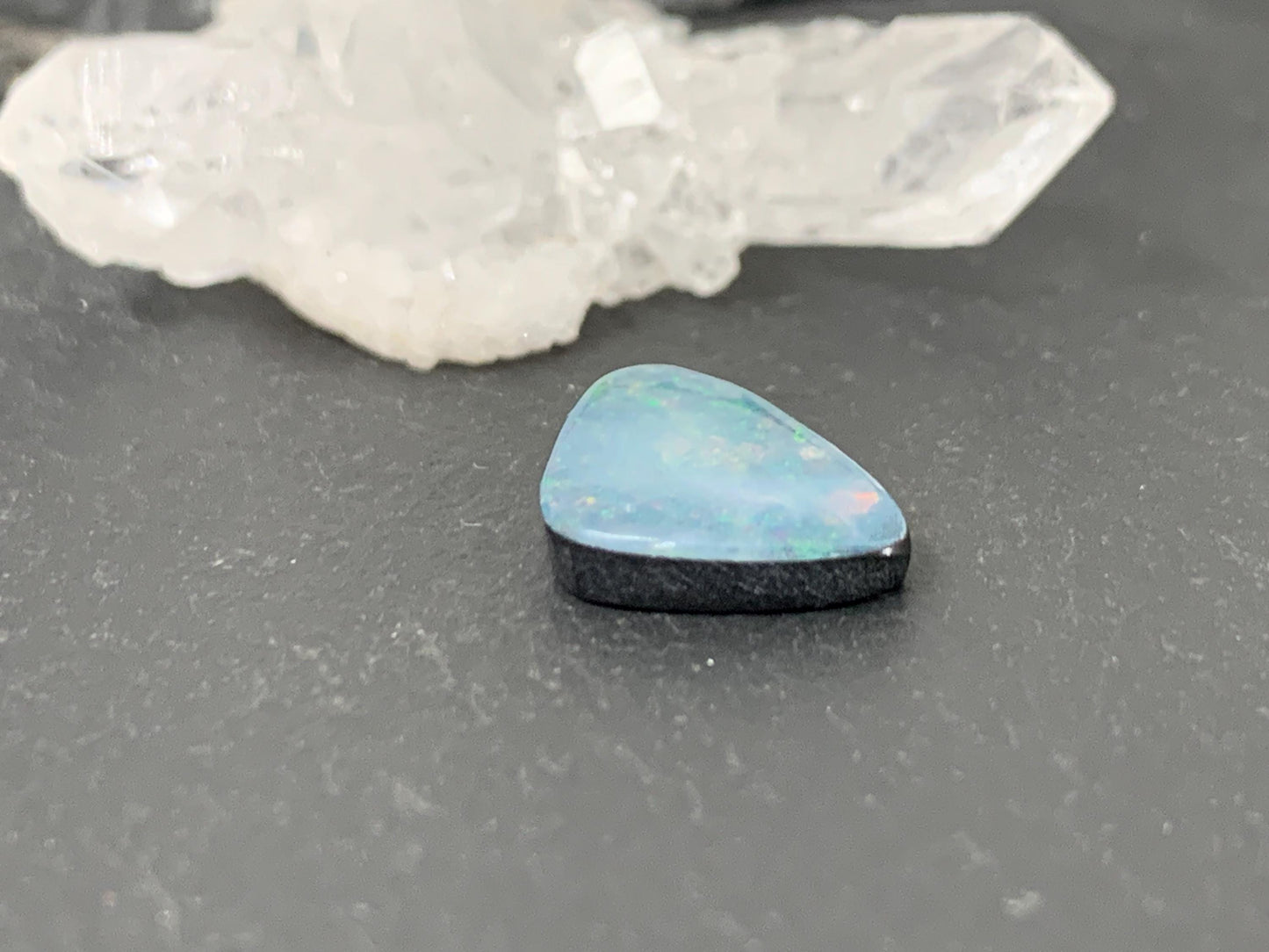 Australian Opal doublet 11x15x3mm cabochon