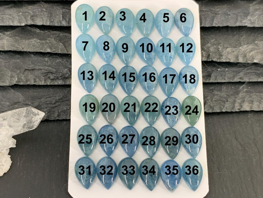Aquamarine pear 8x12mm cabochon - Calibrated cabochons
