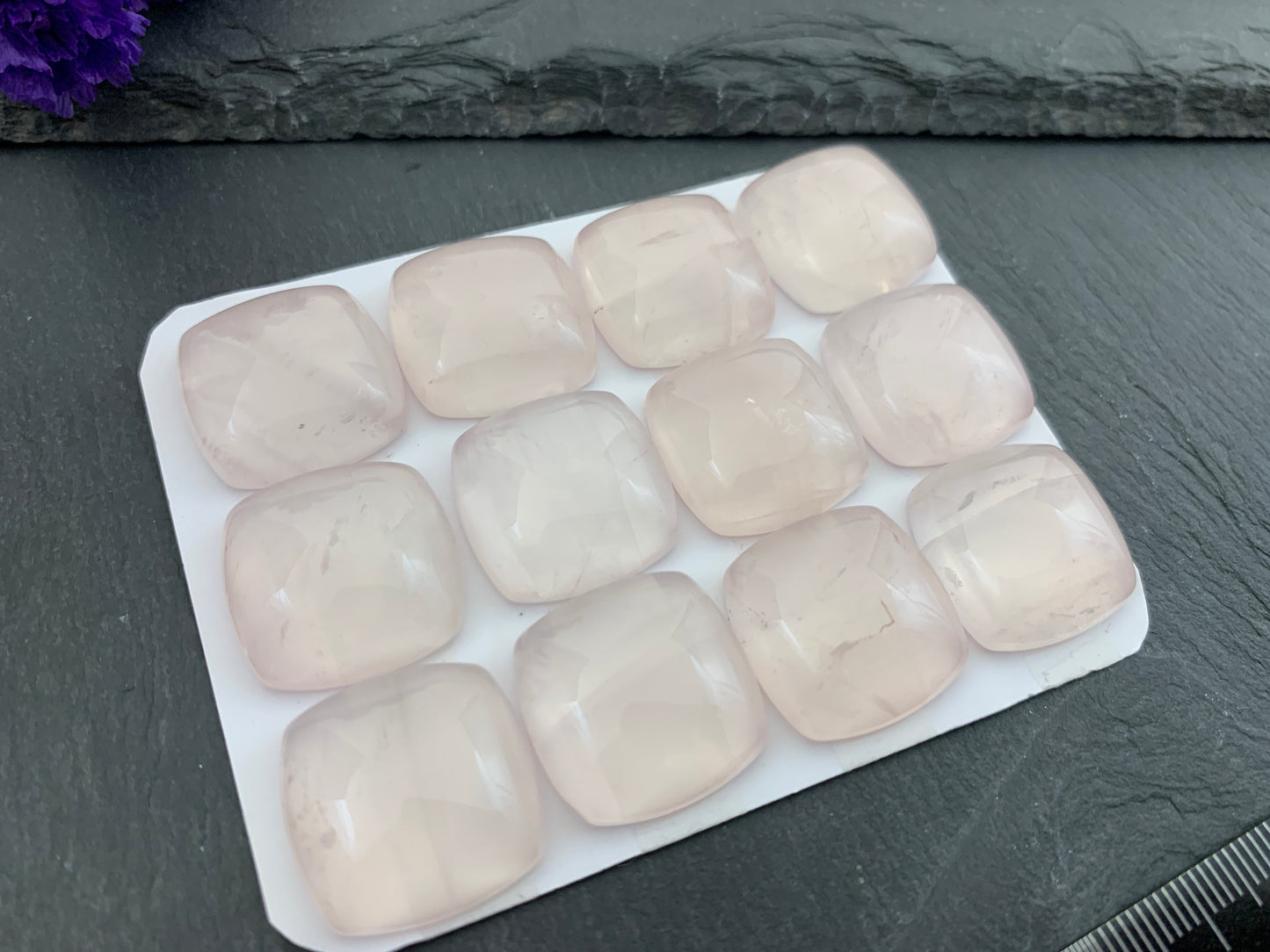 Rose Quartz square cushion 20mm cabochon - Calibrated cabochons