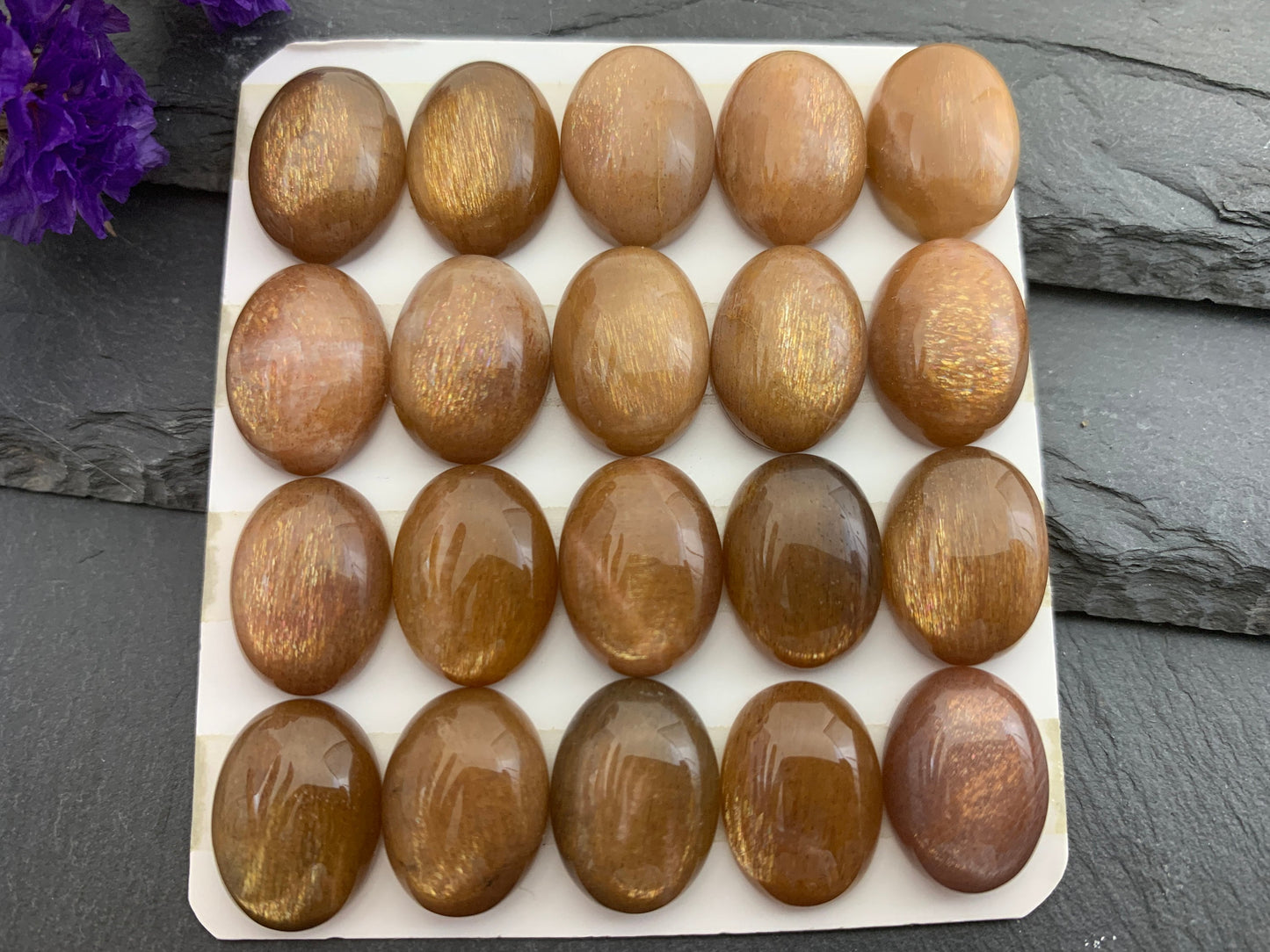 GoldSand Sunstone oval 12x16mm cabochon