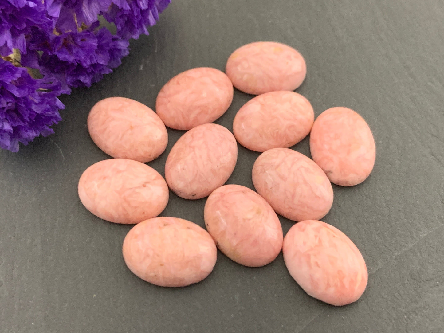 Rhodochrosite oval 12x16mm cabochon - Calibrated cabochons