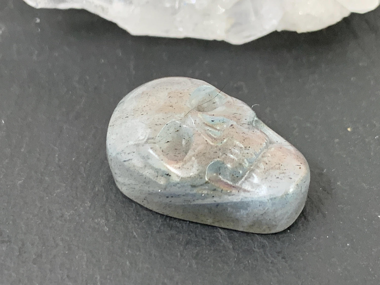 Labradorite Skull Cabochon 14x22mm – Natural Green Stone Gemstone Carving