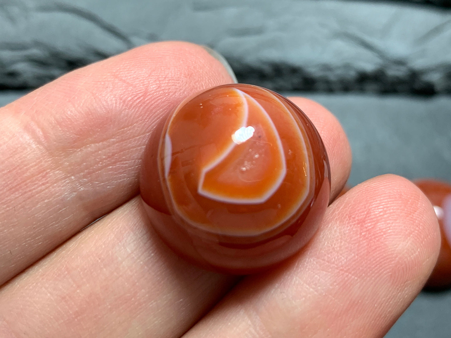 Red Agate round 20mm cabochon - Calibrated cabochons