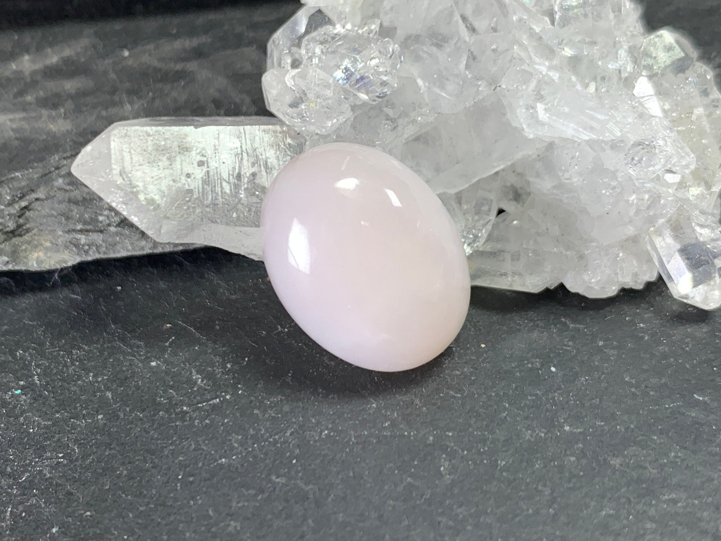 Pink Opal oval 12x16mm Cabochon - Calibrated cabochons