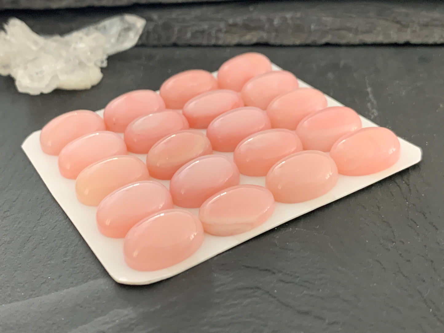 Pink Opal oval 12x16mm cabochon - Calibrated cabochons