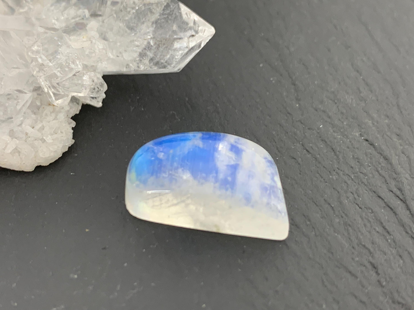 Rainbow Moonstone 18x16x7mm cabochon