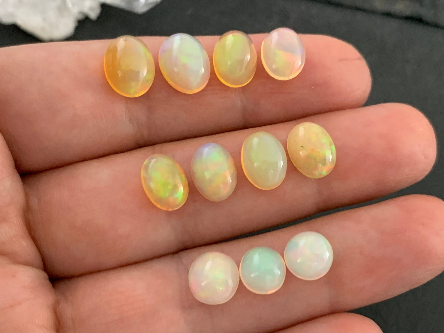 Ethiopian Opal 7-10mm cabochon