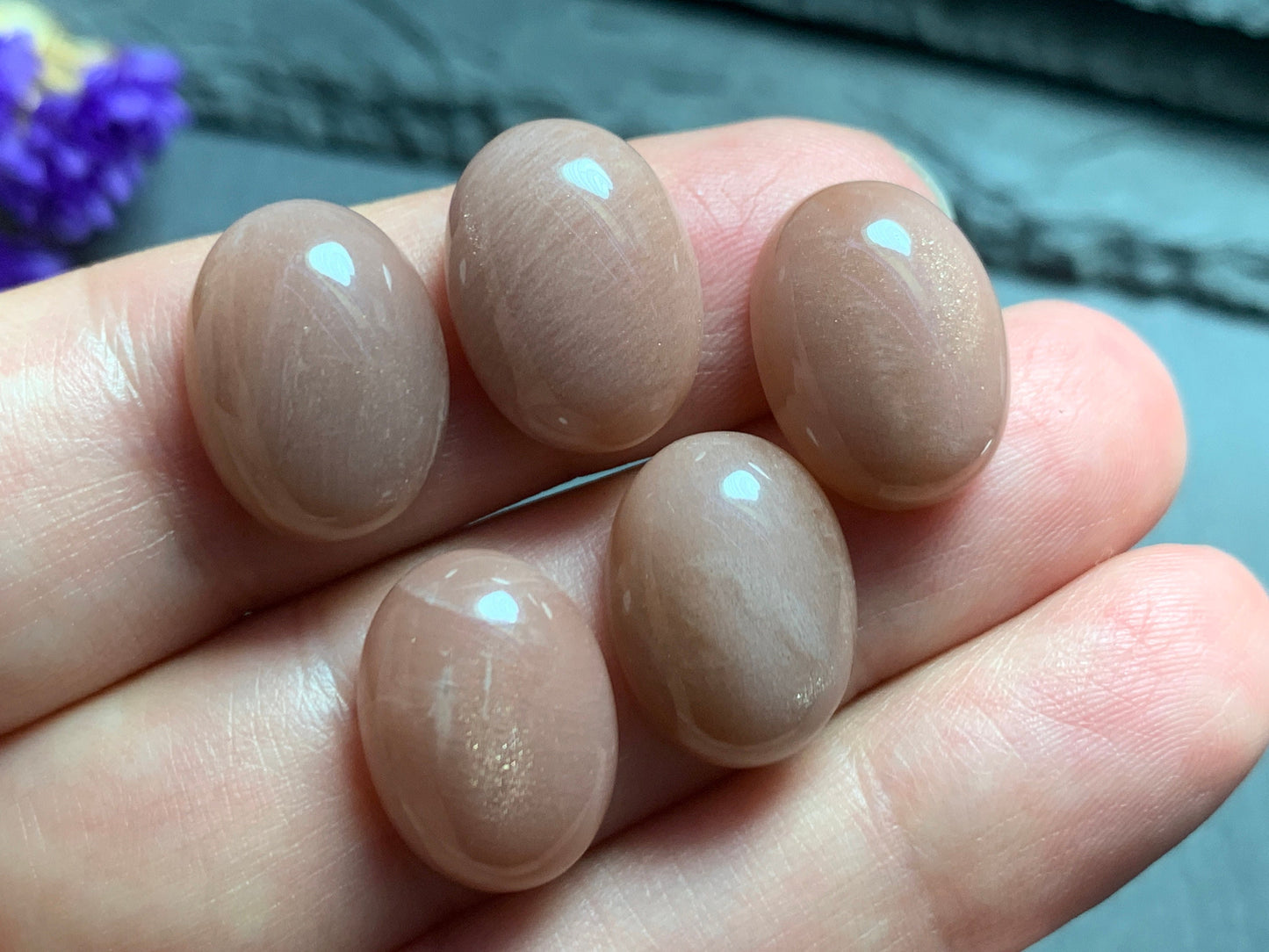 Pink Moonstone oval 12x16mm Cabochon - Calibrated cabochons