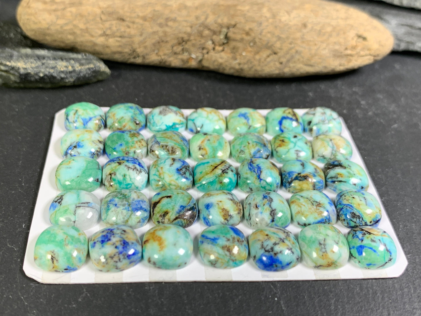 Azurite square cushion 10mm cabochon - Calibrated cabochons