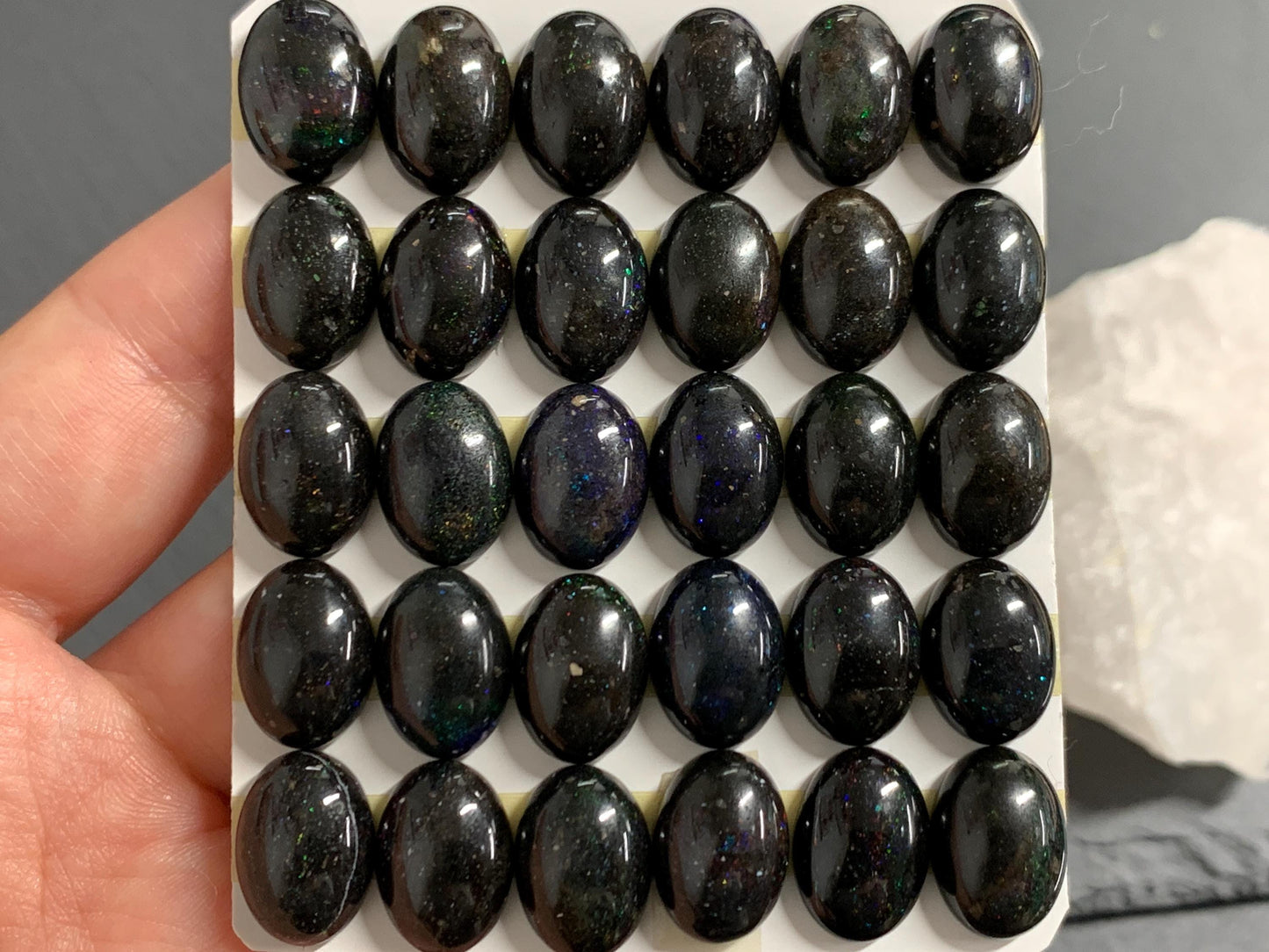 Black Andamooka Opal oval 10x14mm cabochon - Calibrated cabochons Andamooka Australia - Matrix Australian Opal