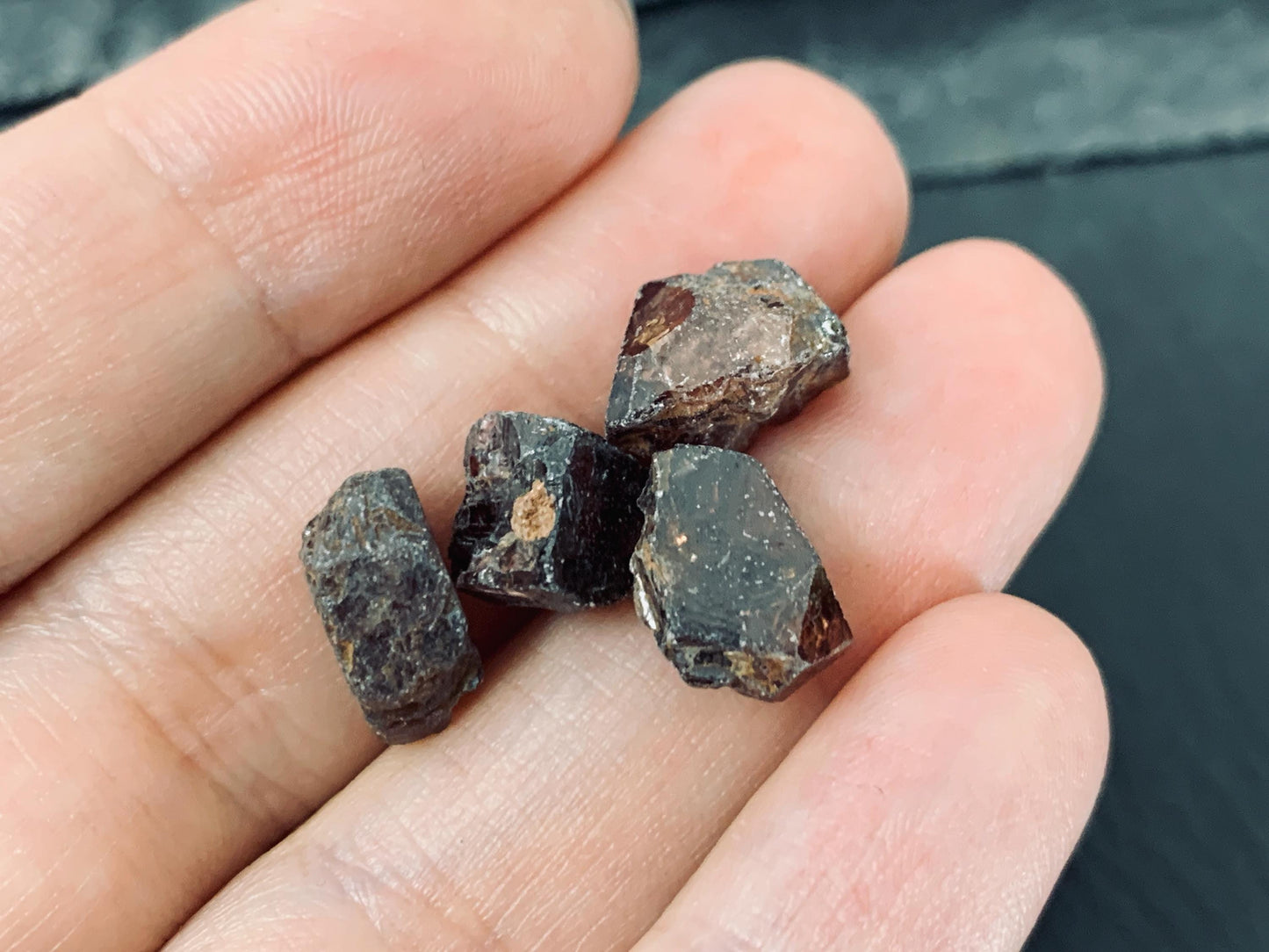Raw Zircon 8-13mm long from Tanzania - lot of 15 piec - not drilled gemstone