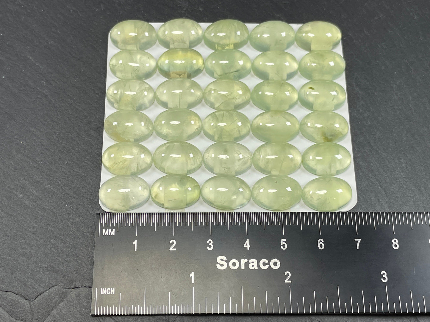 Prehnite oval 10x14mm Cabochon - Calibrated Cabochons