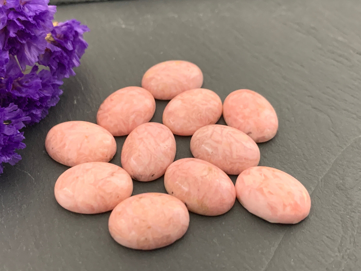 Rhodochrosite oval 12x16mm cabochon - Calibrated cabochons