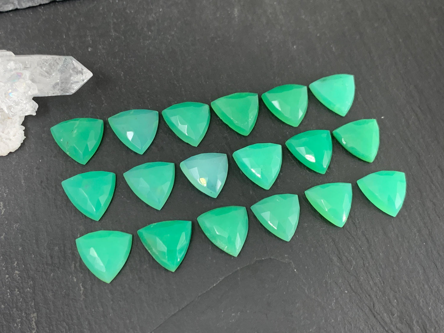Faceted Chrysoprase trillion 12mm cabochon
