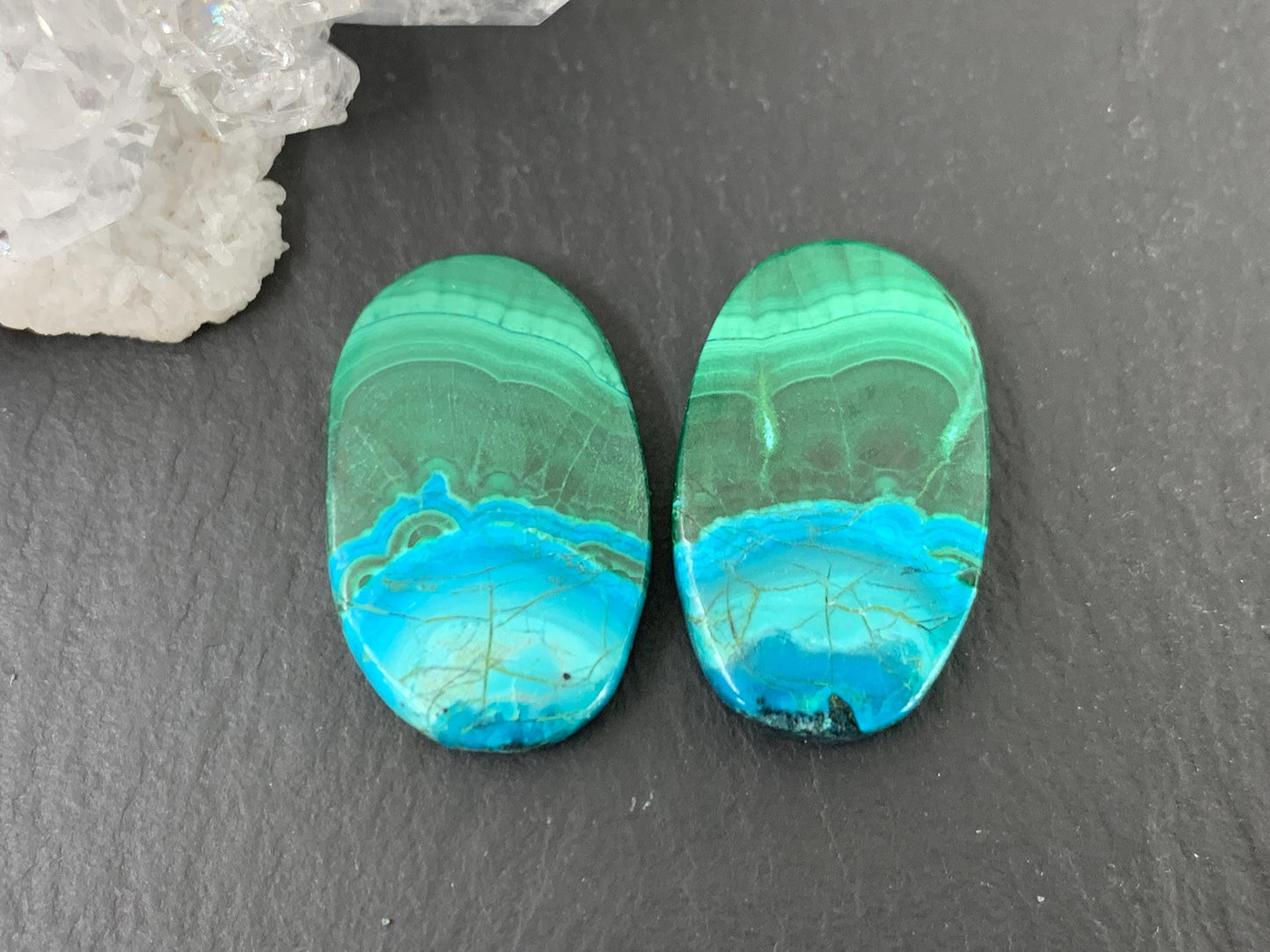 Discounted Malachite Chrysocolla oval 14x22x4mm cabochon pair