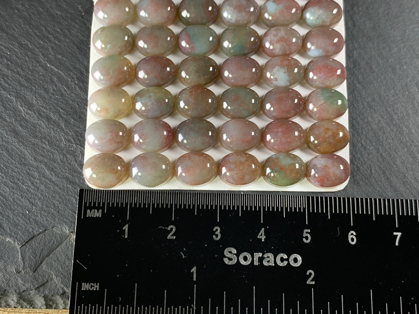 Blood Stone oval 8x10mm cabochon