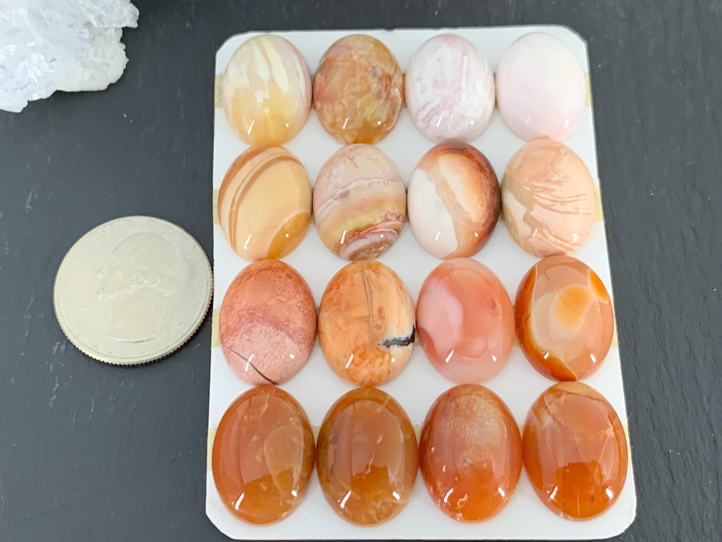 Mexican Opal oval 15x20mm cabochon - Calibrated cabochons