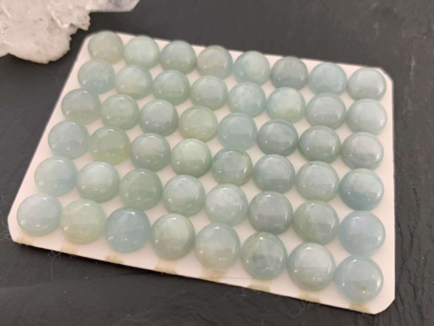Aquamarine round 8mm cabochon - Calibrated cabochons