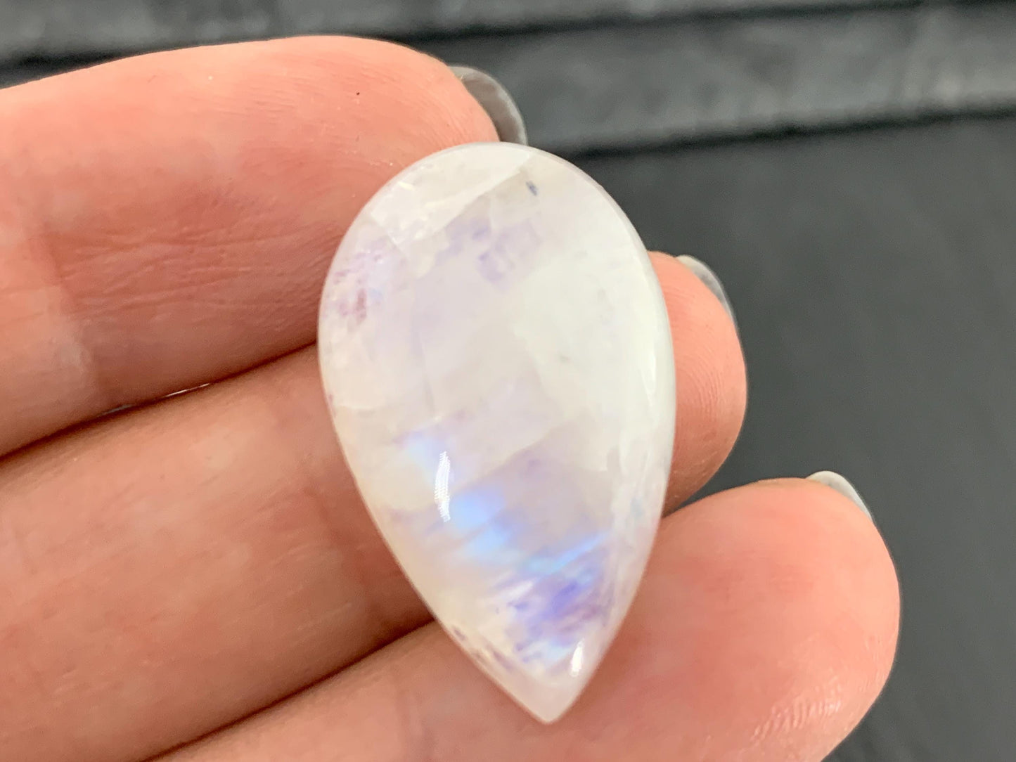 Rainbow Moonstone 26x16x8mm cabochon