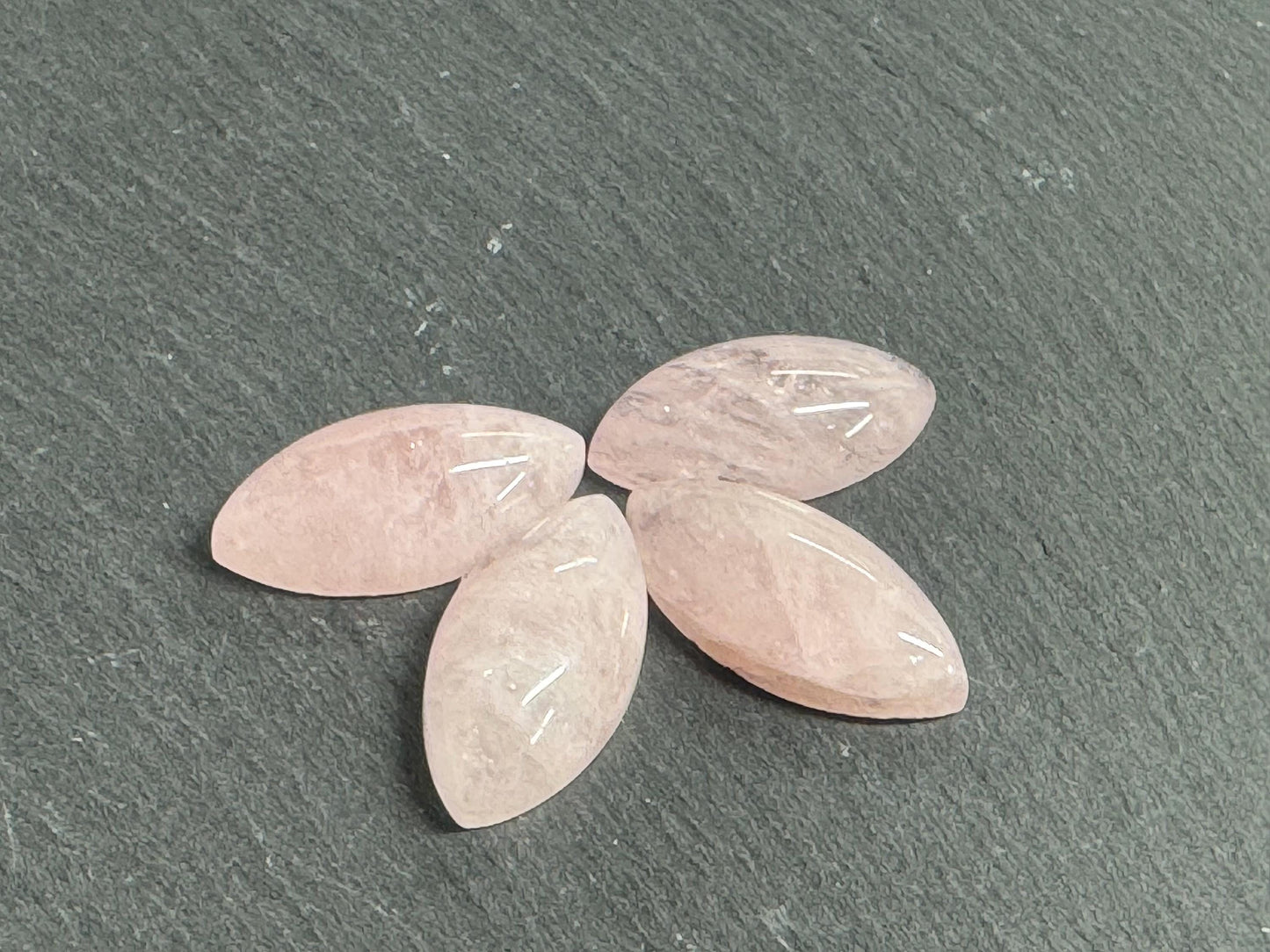 Pink Morganite marquise 10x20mm cabochon - Calibrated cabochons