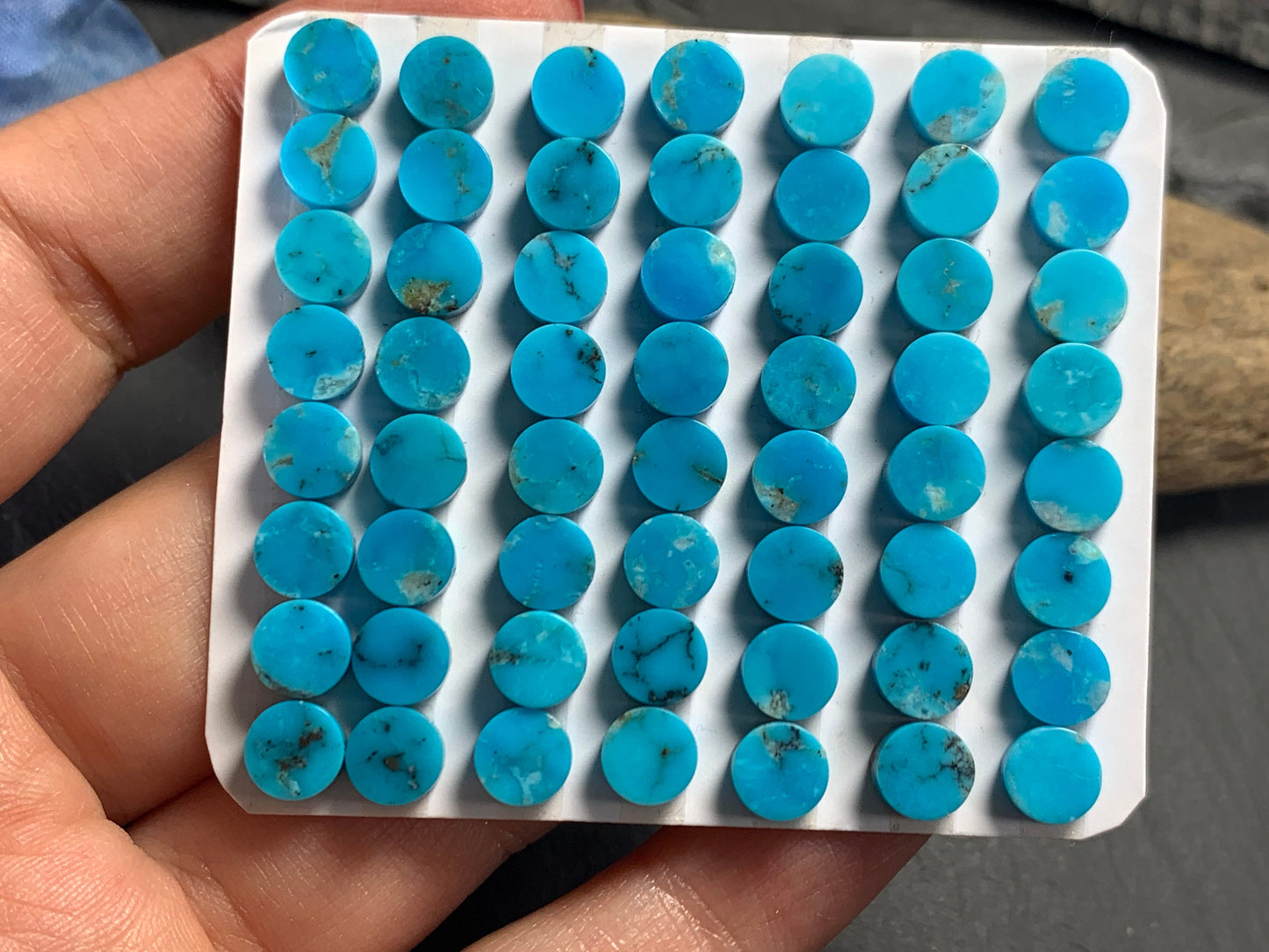 Flat Kingman Blue Turquoise round 6mm cabochon - Calibrated cabochons