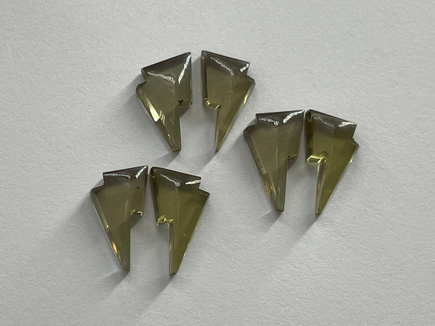 Faceted color changing Alexandrite lightning bolt 8x13mm cabochon - Cabochons are calibrated