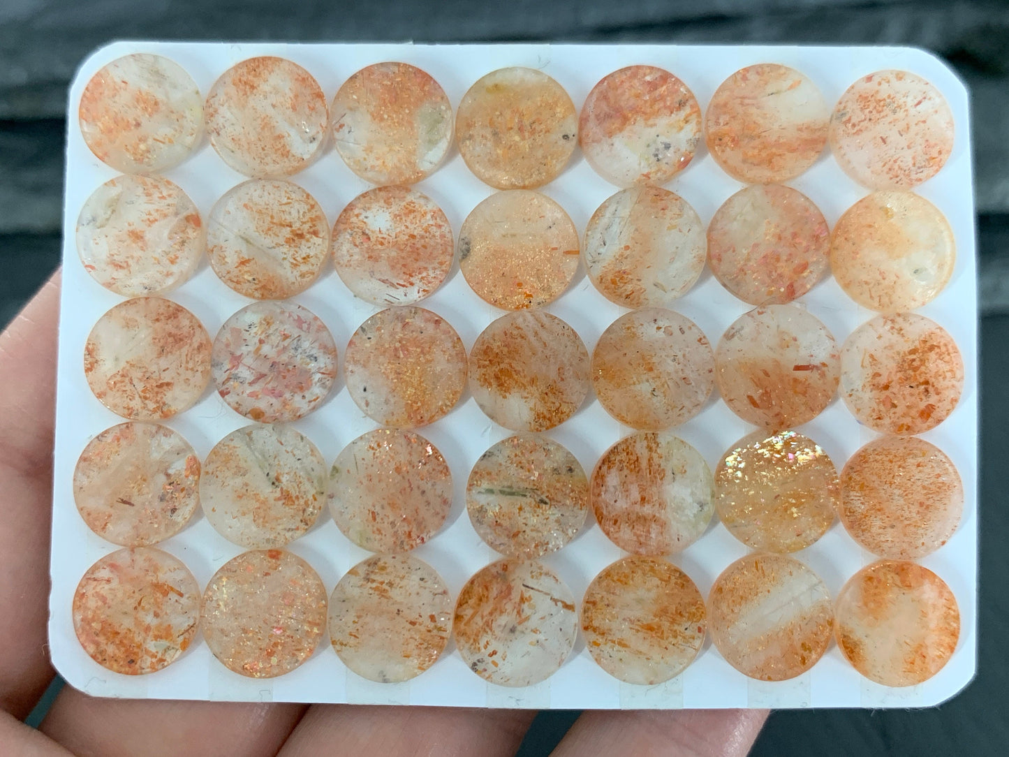 Flat Sunstone round 10mm cabochon - Calibrated cabochons