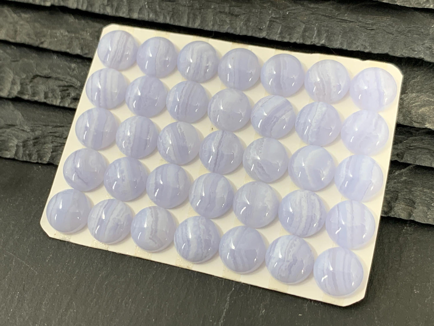Blue Lace Agate round 10mm cabochon - Calibrated cabochons