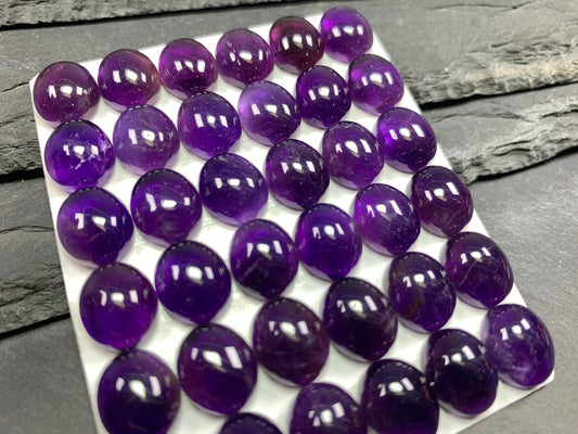 Amethyst Oval 10x12mm cabochon - Calibrated cabochons