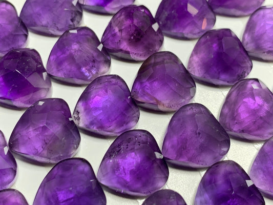 Faceted Amethyst heart 12mm cabochon - Calibrated cabochons