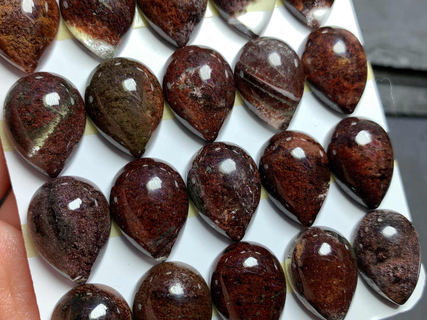 Green Phantom Crystal pear 15x20mm cabochon - Calibrated cabochons