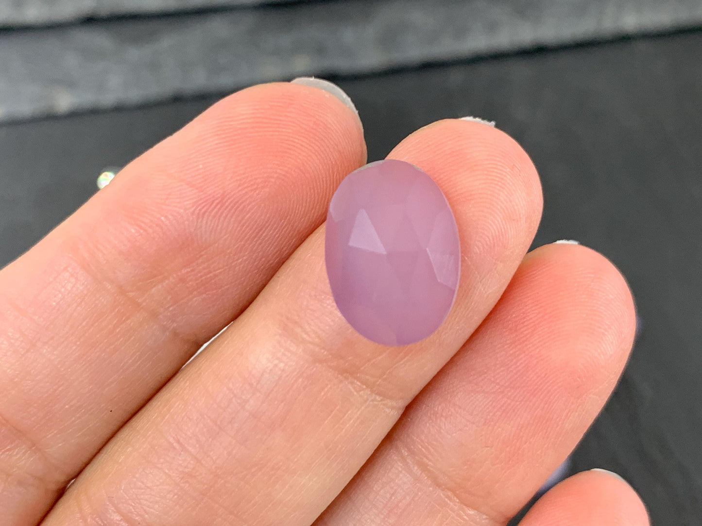 Lavender Chalcedony oval 10x14mm cabochon