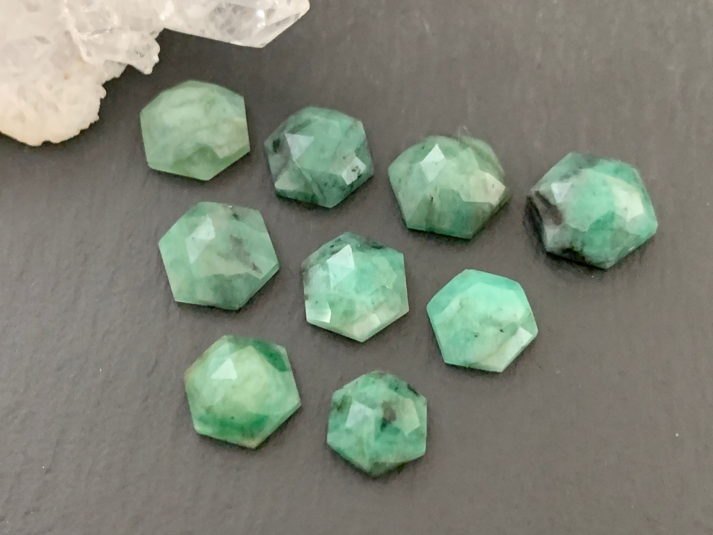 Faceted Emerald hexagon 8mm cabochon