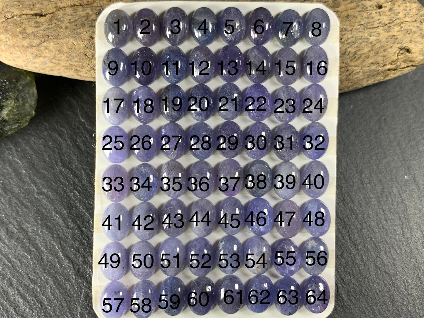 Tanzanite oval 6x8mm cabochon - Calibrated cabochons