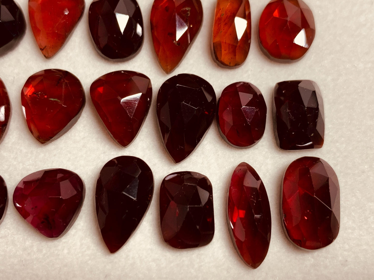 Faceted Rhodolite Garnet 10-14mm cabochon
