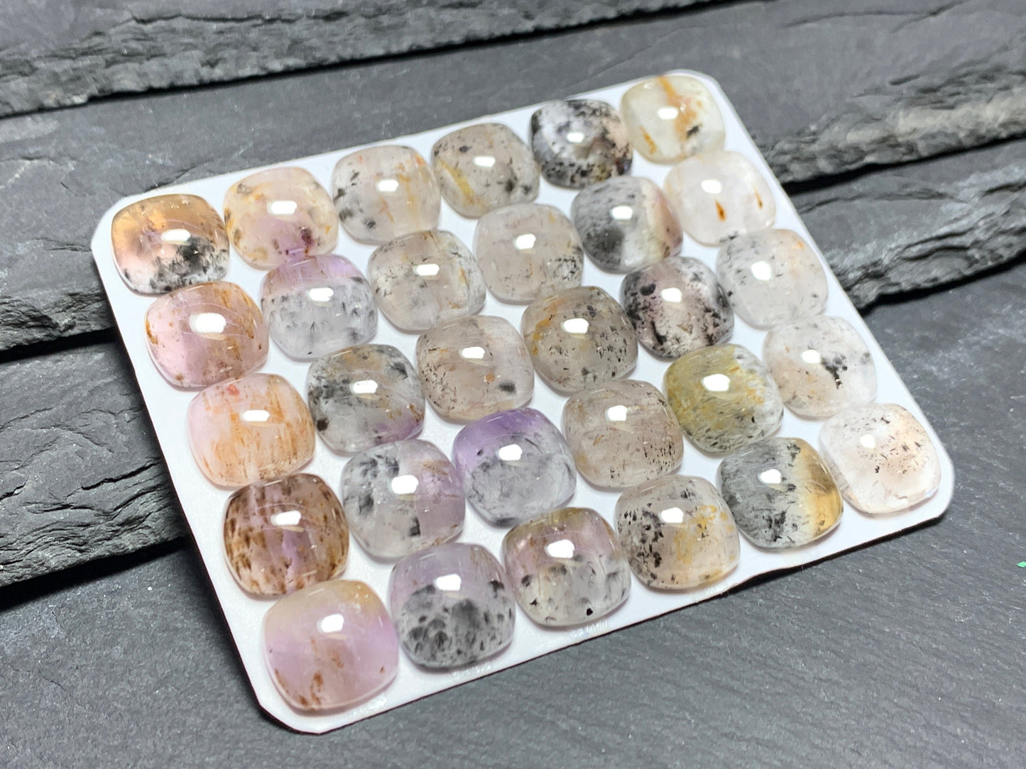 Super 7 square cushion 12x12mm cabochon - Calibrated cabochons