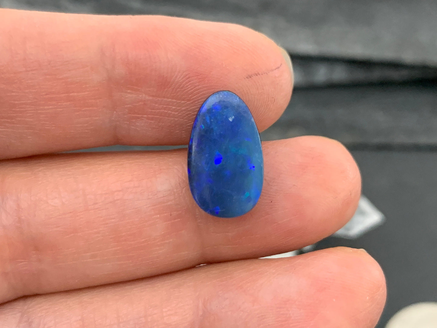 Australian Opal doublet 9x15x5mm cabochon