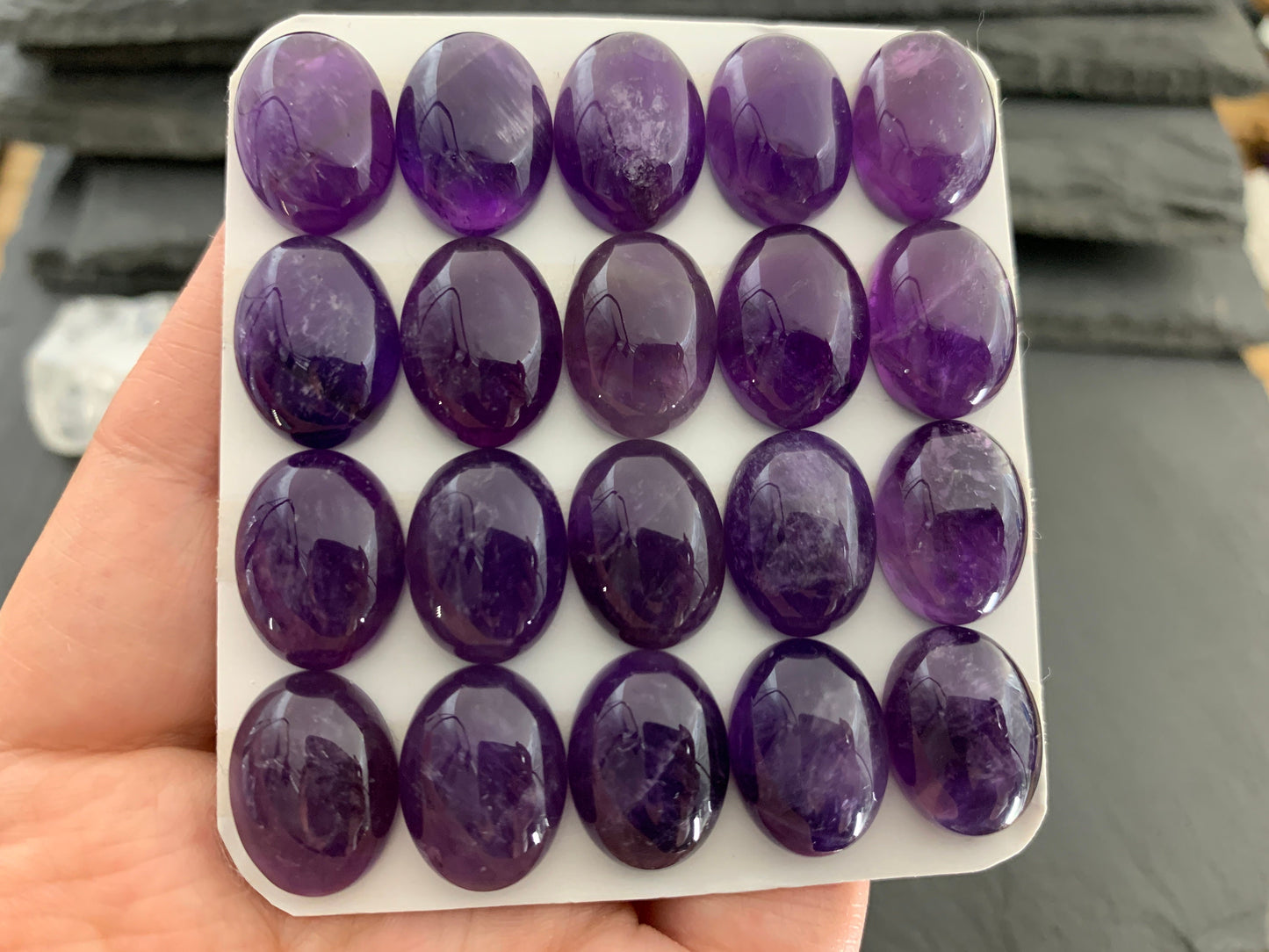 Amethyst oval 12x16mm cabochon - Calibrated cabochons