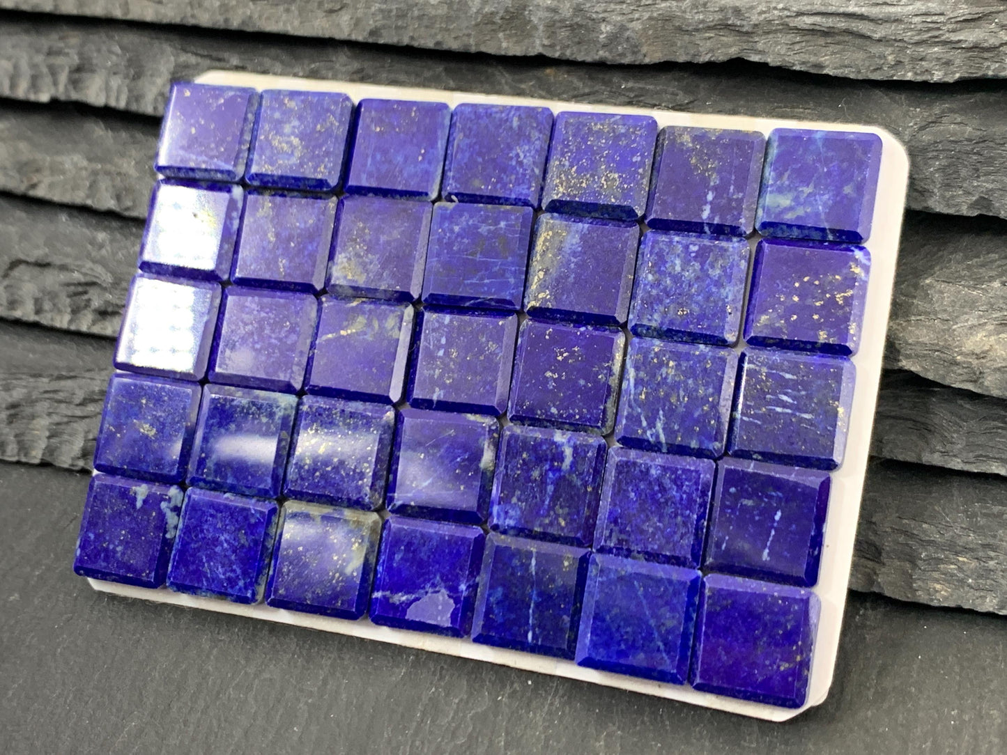 Flat Lapis Lazuli square 10mm cabochon with faceted edge - Calibrated cabochons